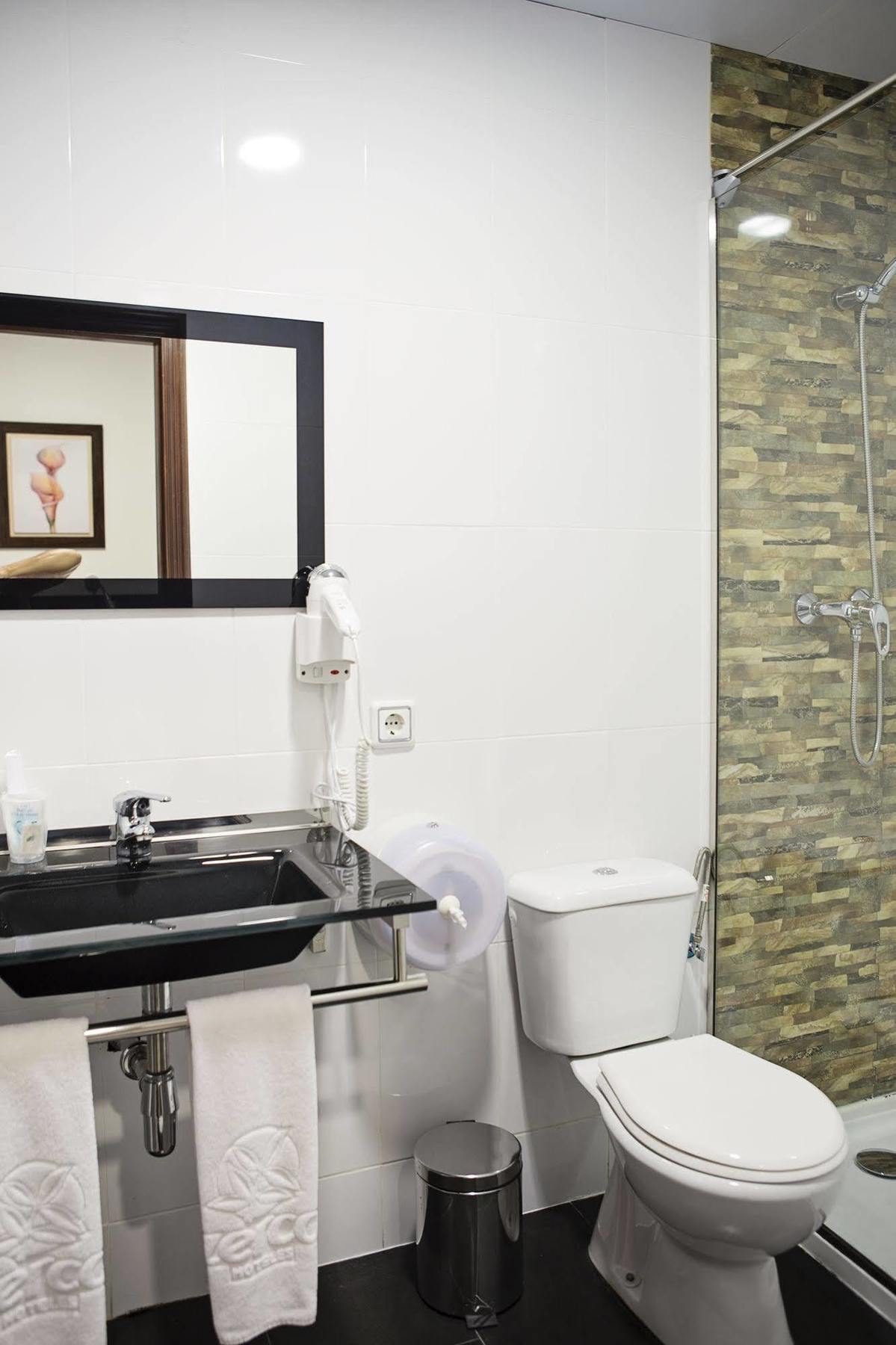 Guest house La Casa De Faroles 3*